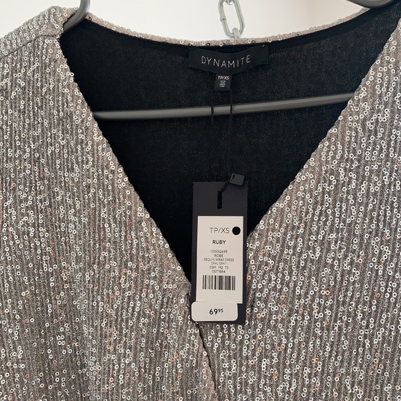 Dress - Picture 2 of 3